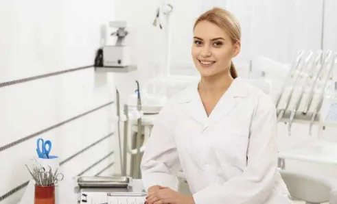 �ڿ�����ҽʦ���Ա��䰲׿���ֻ���